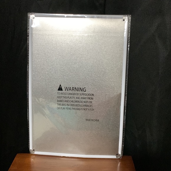 🎉HOST PICK🎉🆕 GATE SIGN FOR YOUR FENCE. - Picture 2 of 4